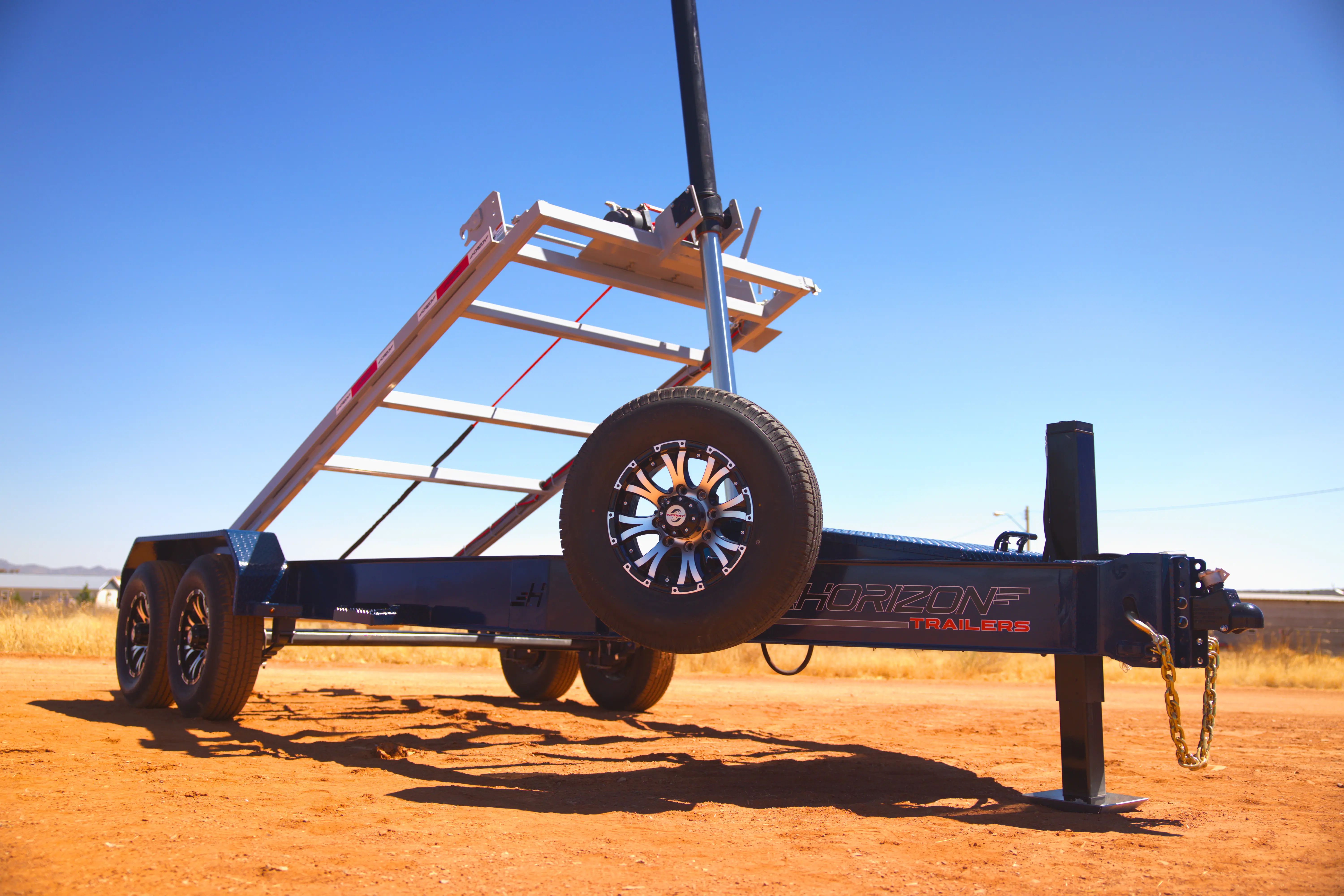 horizon trailers img